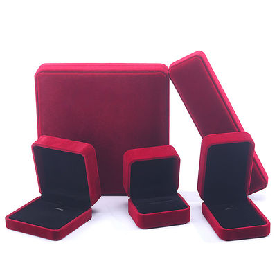 Χονδρικό Κατασκευή Luxury velvet Jewelry Box Προσαρμοσμένο προσωπικό λογότυπο Κόκκινο περιδέραιο βραχιόλι σκουλαρίκια δαχτυλίδι συσκευασία Velvet Jewelry Box