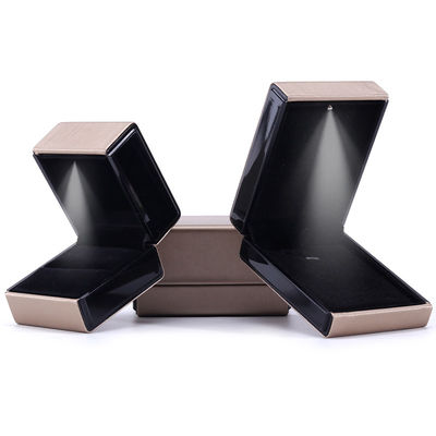 9*9*5cm Στρογγυλό Χανχονγκ Custom Χρυσό περιδέραιο βραχιόλι και δαχτυλίδι LED κοσμήματα συσκευασία κουτί