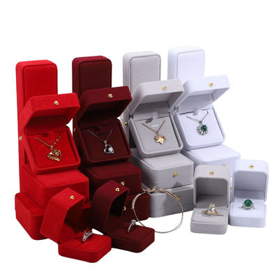 9*9*3.5cm Κοσμηματοειδές κουτί συσκευασίας σε βελούδο Ιδανικό για κολιέ βραχιόλι σκουλαρίκια δαχτυλίδι