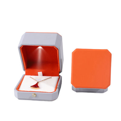 Αγορά Πακέτο πολυτελών κοσμημάτων Hanhong Custom Gray Leather Box για δαχτυλίδια και μενταγιόν online manufacture