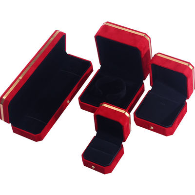 OEM ODM Χειροποίητο κοσμήματα κουτί Custom logo κόκκινο βελούδο κοσμήματα κουτί με χρυσό άκρο