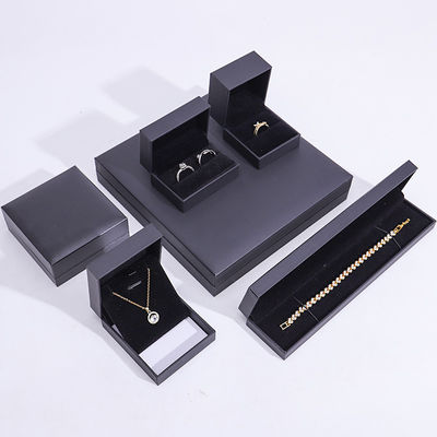 Χειροποίητο οικολογικό χαρτονένιο μαύρο κουτί κοσμημάτων με δυνατότητα προσαρμογής