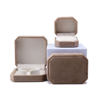 Αγορά Προσαρμοσμένο Οκτάγωνο Σχήμα Khaki Flannelette Κοσμήματα Πακέτο για περιδέραιο βραχιόλι δαχτυλίδι online manufacture