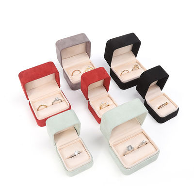 Τετράγωνο μαύρο βελούδο κοσμήματα δαχτυλίδι Κουτί προσαρμόσιμο κοσμήματα Κουτί συσκευασία