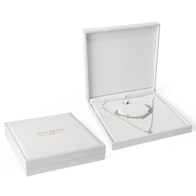 high end velvet square white jewelry box for bracelet Necklace ring packaging